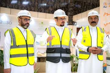 أمين الباحة يُطلق فعاليات اليوم العالمي للسلامة والصحة المهنية